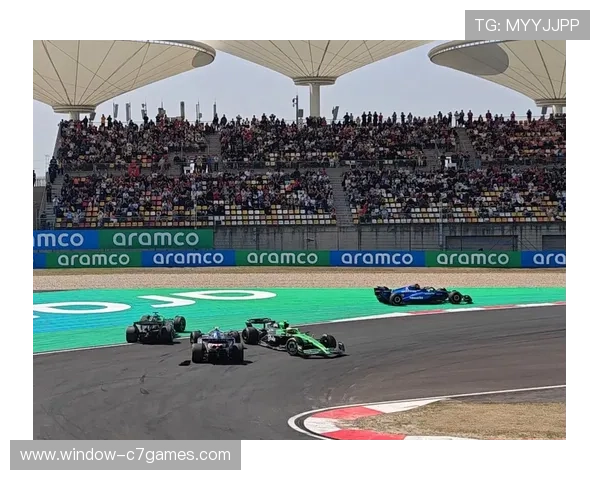 F1赛季最新动态揭秘车队策略与顶尖车手竞速风云